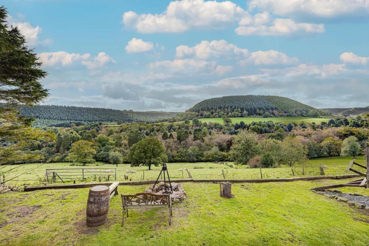 2X Double Bed - Glamping Wagon Dalby Forest Scarborough Dış mekan fotoğraf